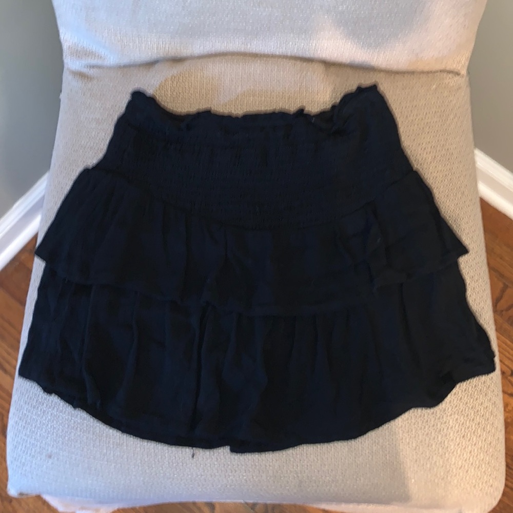 girls ruffle skirt
